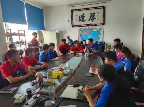 般德阀门总经理夏许超参加入职访谈会,倾听实习生心声 般德阀门总经理夏许超参加入职访谈会,倾听实习生心声