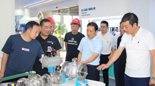 河南省郏县副县长宋建立一行莅临良工阀门视察指导工作 河南省郏县副县长宋建立一行莅临良工阀门视察指导工作