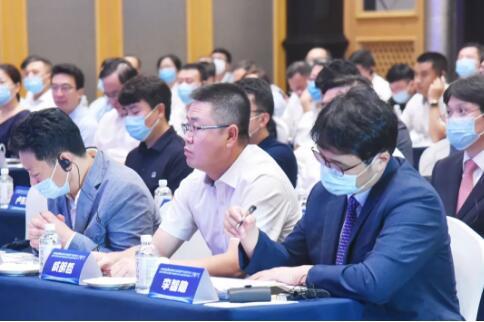 上海中韩杜科董事长咸明哲应邀出席仪式 上海中韩杜科董事长咸明哲应邀出席仪式