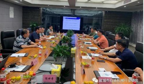 北阀总厂高层领导一行在江苏盐电阀门有限公司座谈交流 北阀总厂高层领导一行在江苏盐电阀门有限公司座谈交流