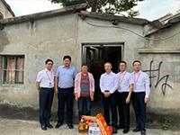 5f7ea9bfe2a48.jpg 企村党建联盟及中秋慰问-慰问2.jpg