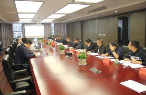 《刀形闸阀》“浙江制造”团体标准评审会在立信阀门召开