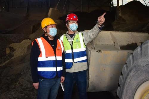 点击图片翻到下一页>>