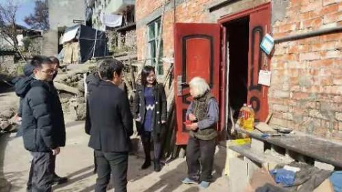 欧拉姆阀门携手农工党永嘉县委会党员企业深入界坑送温暖