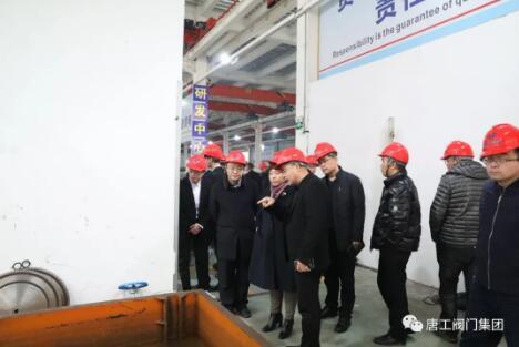 无人高压试压车间考察 无人高压试压车间考察