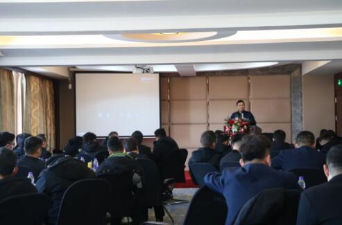 南元泵业总经理发表讲话 南元泵业总经理发表讲话