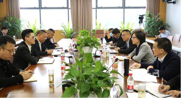 永嘉县委书记王彩莲开展“三服务”活动并走访宣达集团、球豹阀门、永一阀门 永嘉县委书记王彩莲开展“三服务”活动并走访宣达集团、球豹阀门、永一阀门