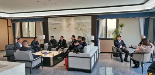 龙湾区空港管委会领导率队莅临良工阀门走访慰问 龙湾区空港管委会领导率队莅临良工阀门走访慰问