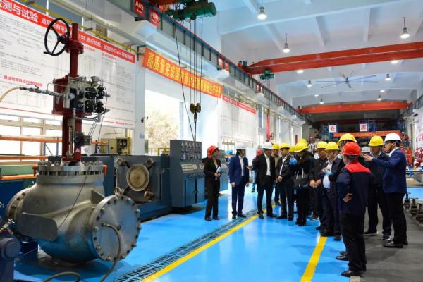 Ŧпй̨׹ھGlobeͨרҼ