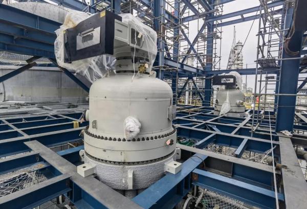 广东石化炼化一体化项目UOP旋转阀安装就位 广东石化炼化一体化项目UOP旋转阀安装就位