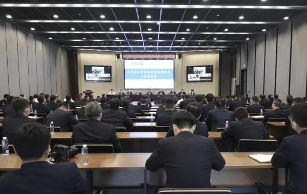 瑞金润泉顺利完成南华水厂原水电动阀门安装 瑞金润泉顺利完成南华水厂原水电动阀门安装