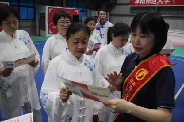 金融2.jpg 金融2.jpg