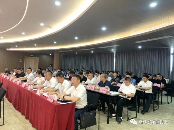 永嘉县设立泵阀等五大行业协(商)会“企检服务中心” 永嘉县设立泵阀等五大行业协(商)会“企检服务中心”