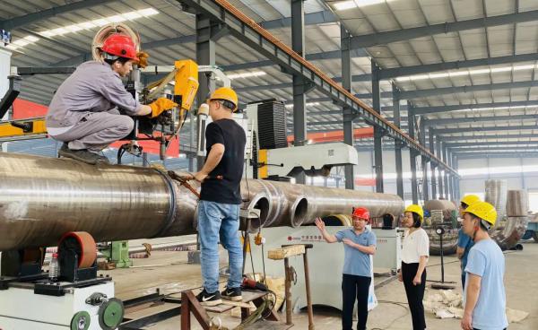 筑盛阀门管道有限责任公司生产车间 筑盛阀门管道有限责任公司生产车间