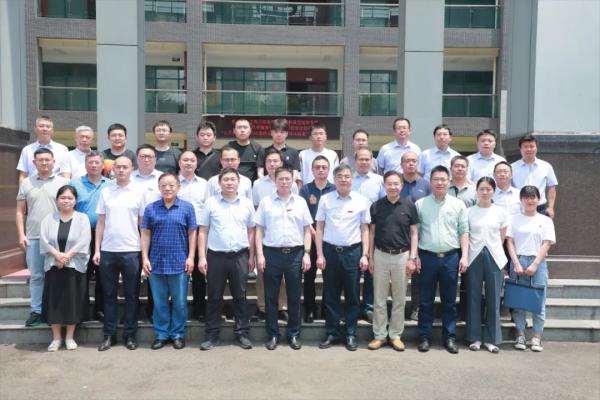 国家重点研发计划项目与会人员合影 国家重点研发计划项目与会人员合影