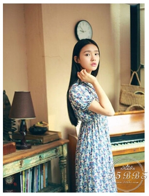 铁打的周星驰,流水的“星女郎”,Tahari带你找寻“三代星女郎”