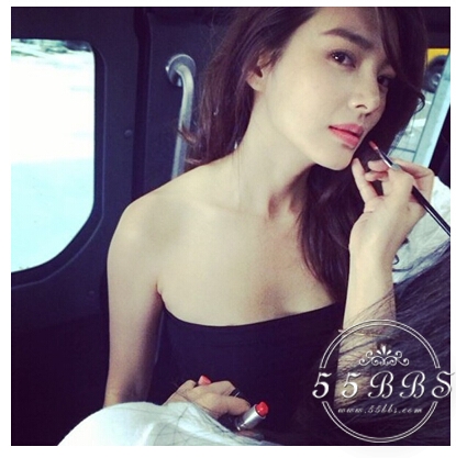 铁打的周星驰,流水的“星女郎”,Tahari带你找寻“三代星女郎”