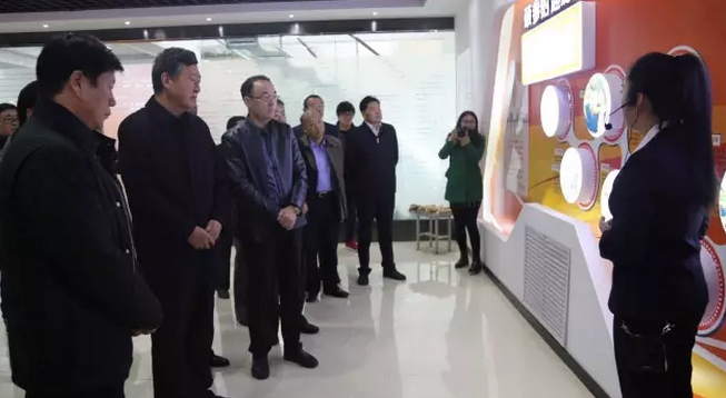 自治区政协领导白志杰一行莅临正生公司参观指导 自治区政协领导白志杰一行莅临正生公司参观指导