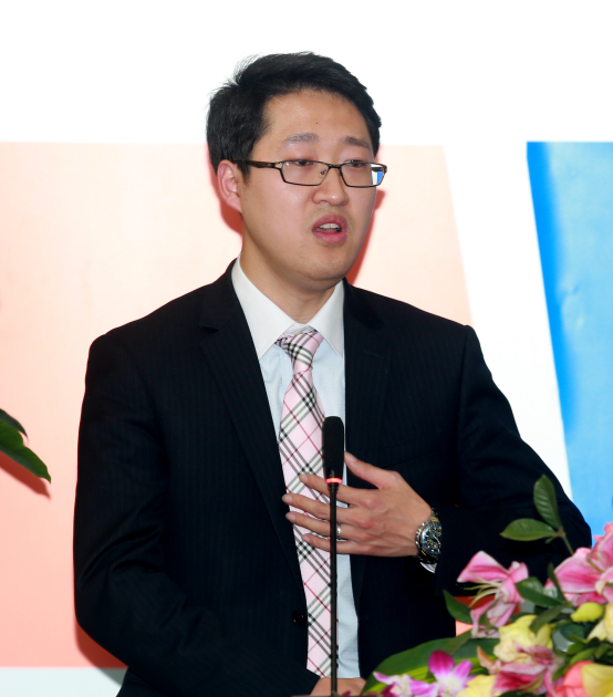 天安财险文化标兵:张超《超人与天安》