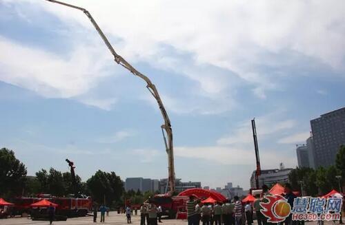 三一消防车亮相中国消防博览会