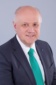 威乐集团的污水处理领域系统工程师Mario Hübner先生 威乐集团的污水处理领域系统工程师Mario Hübner先生