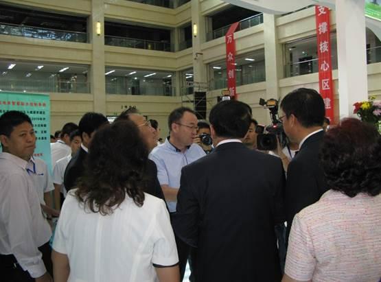 天山硕参火爆今夏 掀起女性健康美丽热潮