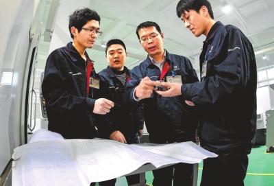 国产大飞机有咱河南人功劳 32岁李大功“圆梦”