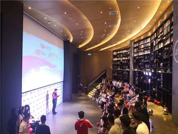 1563863845990623.jpg 1563863845990623.jpg