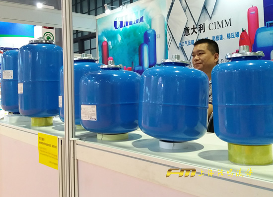 意大利CIMM气压罐_压力罐_稳压罐_膨胀罐.jpg 意大利CIMM气压罐_压力罐_稳压罐_膨胀罐.jpg